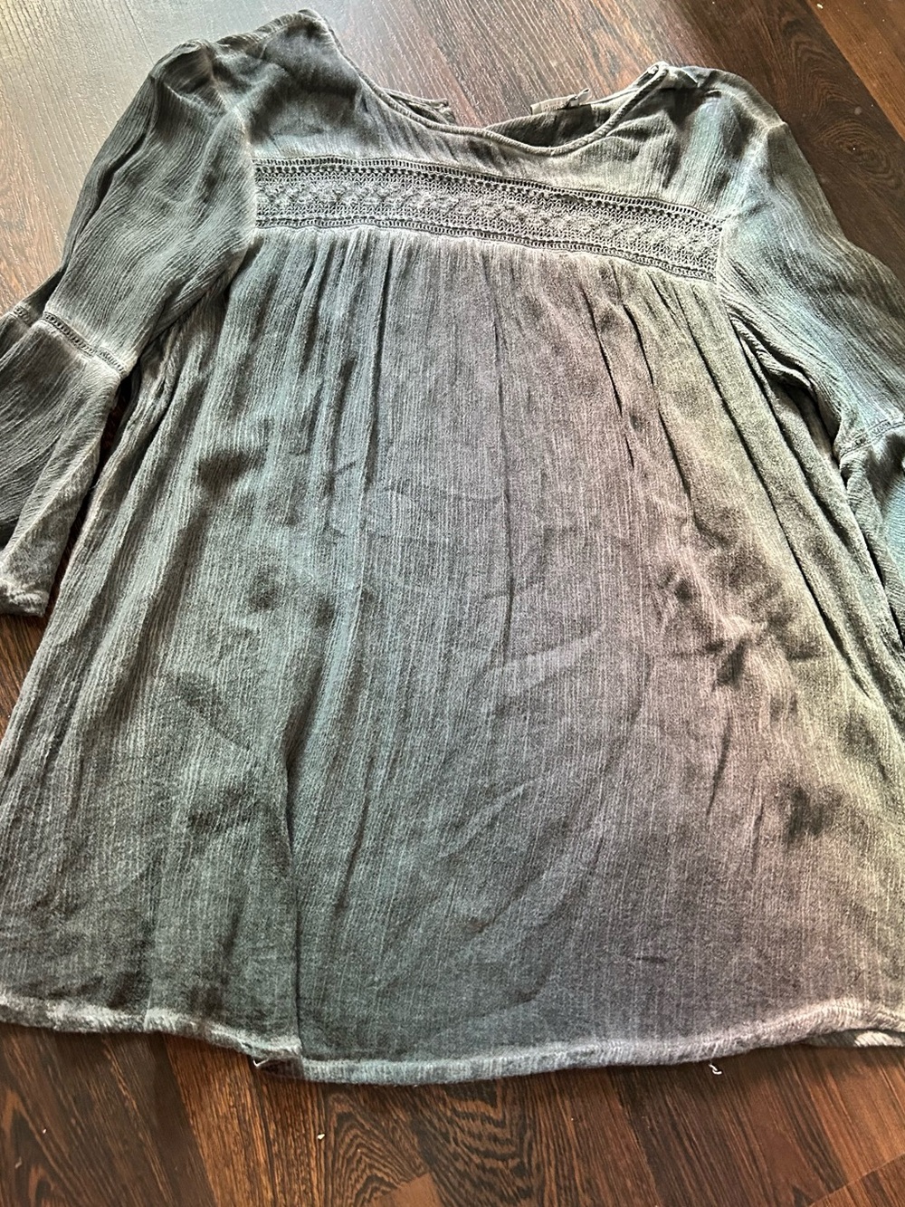 Women's Gray Crochet-Yoke Peasant Top